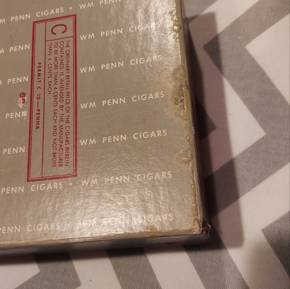 . Vintage Wm Penn Cigar Box - Picture 8 of 9